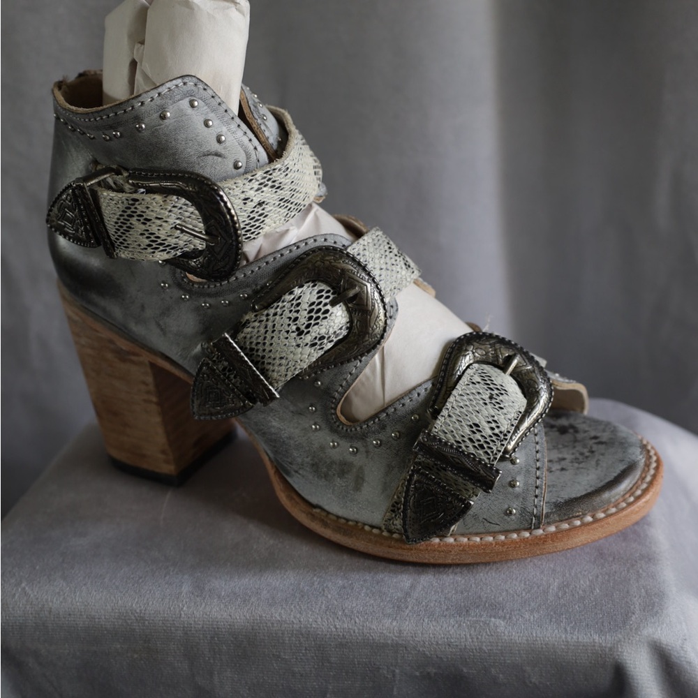 NWOT Freebird by Steven Violet leather sandals - Picture 5 of 7
